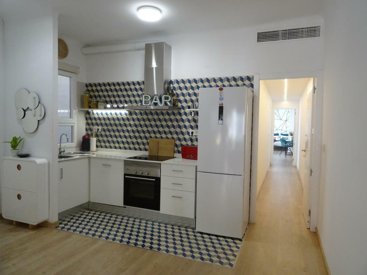 Diseno Y Confort En El Centro De Аликанте Екстериор снимка